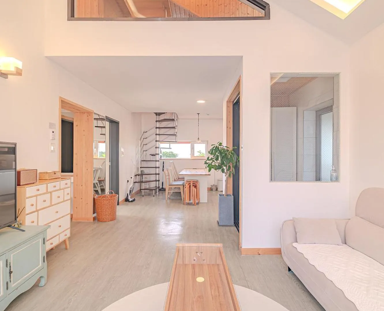 בית נופש ג'גו Le Village Aewol E