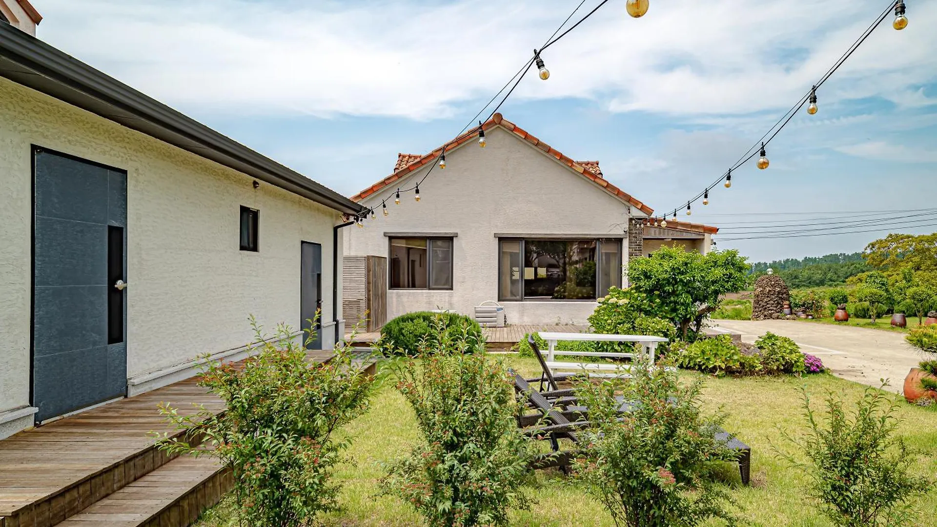 ג'גו Le Village Aewol E 0*,  קוריאה הדרומית